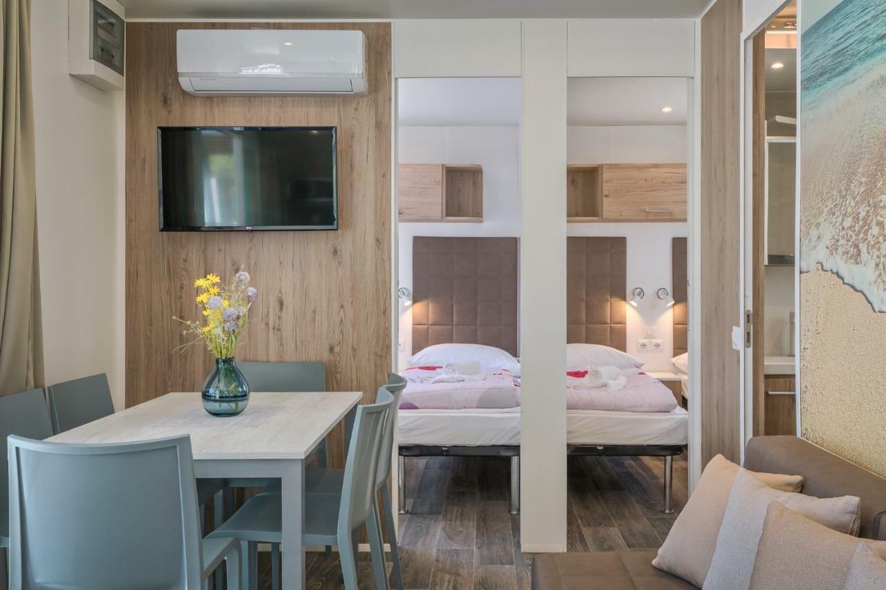 Park za odmor Mobile Homes Santa Marina, Lanterna 5*