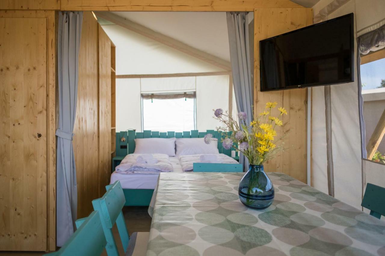 Mobile Homes Camping Santa Marina, Lanterna