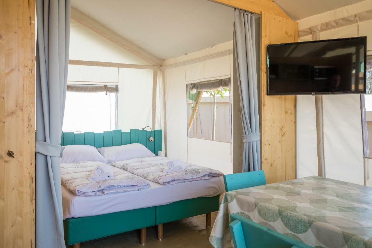 Mobile Homes Camping Santa Marina, Lanterna